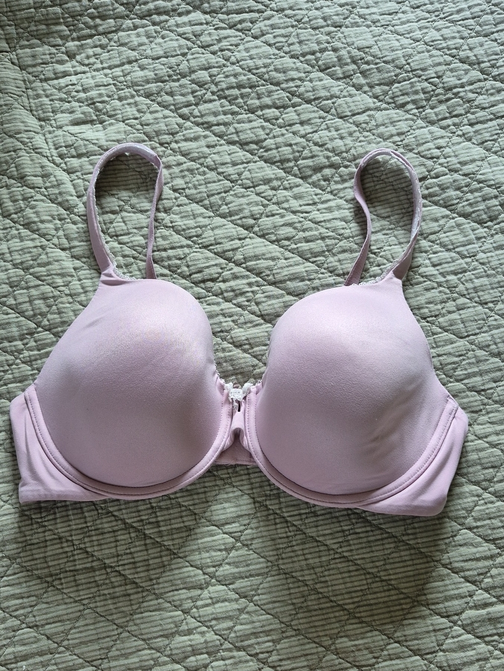 Light Purple Women’s Body By Victoria 36D Bra - Smooth Padded Support